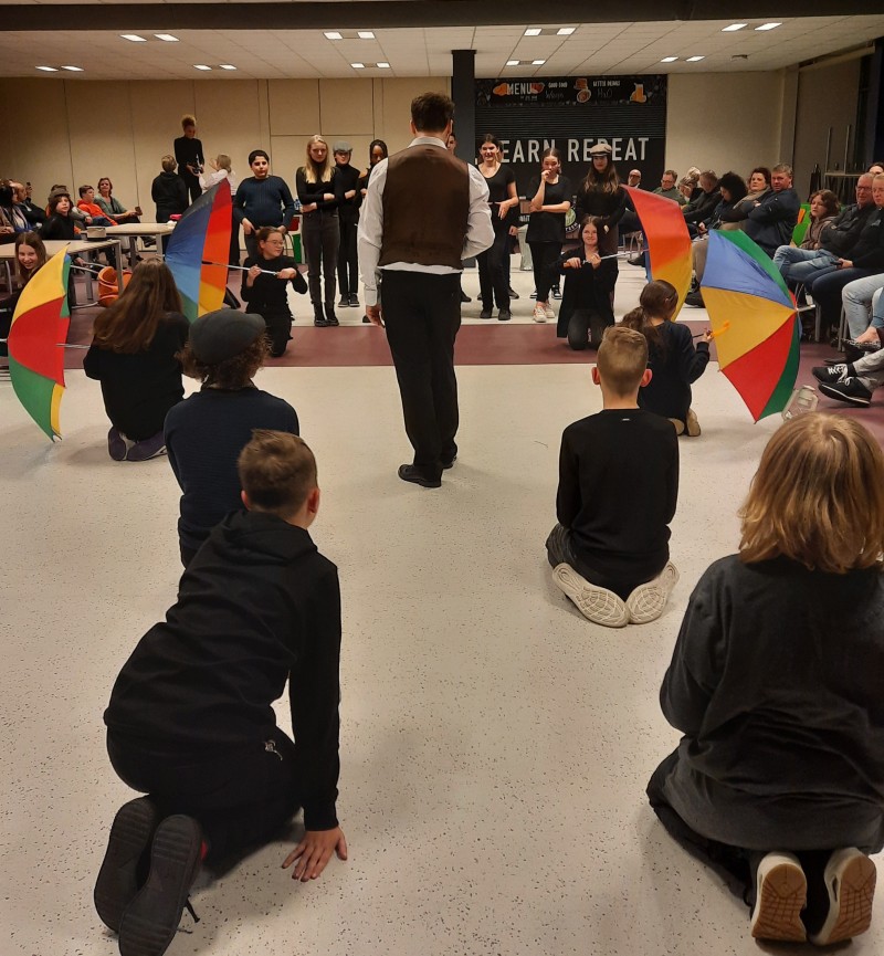 Spetterende theatervoorstelling eerstejaars TTO